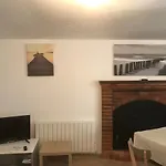 Apartment 2 3 Possibilites A 10 Mn Du Mont Saint Michel Tanis