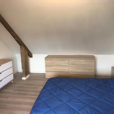 A 10 Minutes Du Mont Saint Michel *