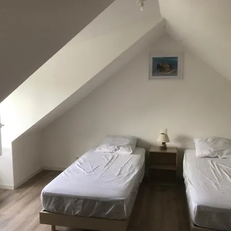 A 10 Minutes Du Mont Saint Michel * Tanis