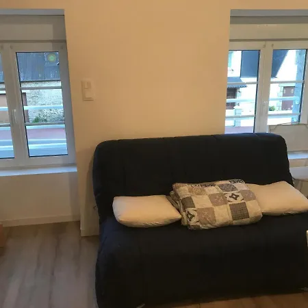 A 10 Minutes Du Mont Saint Michel アパート