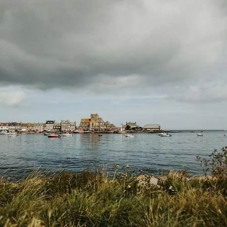 A 10 Minutes Du Mont Saint Michel アパート Tanis