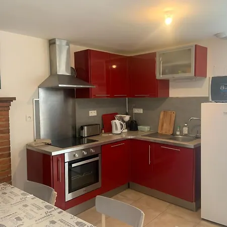 A 10 Minutes Du Mont Saint Michel *