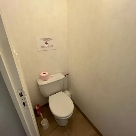 2 3 Possibilites A 10 Mn Du Mont Saint Michel Apartment Tanis