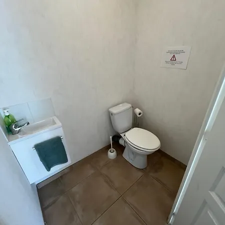 2 3 Possibilites A 10 Mn Du Mont Saint Michel Apartment *