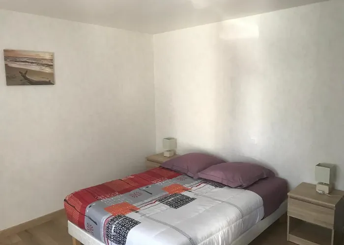 2 A 10 Mn Du Mont Saint Michel * Tanis