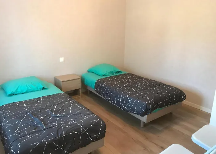 2 A 10 Mn Du Mont Saint Michel * Tanis