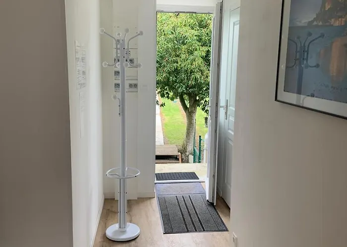 2 A 10 Mn Du Mont Saint Michel Tanis